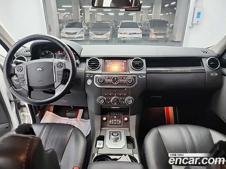 Land Rover Discovery 2015 3.0 автомат (гидро), фото 7
