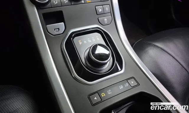 Land Rover Range Rover Evoque 2018 2.0 автомат (гидро), миниатюра 9