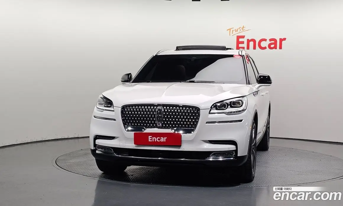 Lincoln Aviator 2022 3.0 автомат (гидро), фото 3 Lincoln Aviator 2022 3.0 автомат (гидро), фото 3