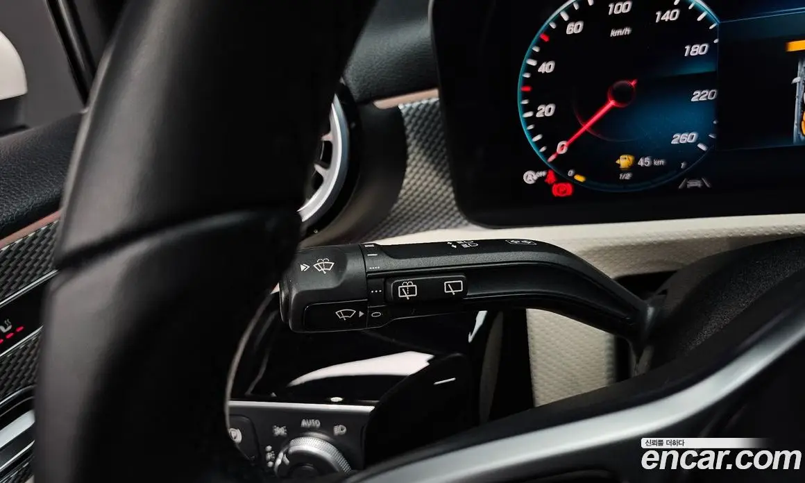 Mercedes-Benz A-Class 2022 2.0 гидро, фото 27