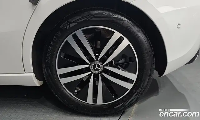 Mercedes-Benz A-Class 2022 2.0 гидро, миниатюра 7