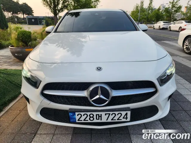Mercedes-Benz A-Class 2022 2.0 гидро, миниатюра 5