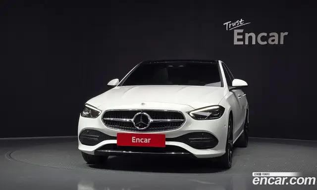 Mercedes-Benz C-Class 2023 2.0 гидро, миниатюра 3 Mercedes-Benz C-Class 2023 2.0 гидро, миниатюра 3