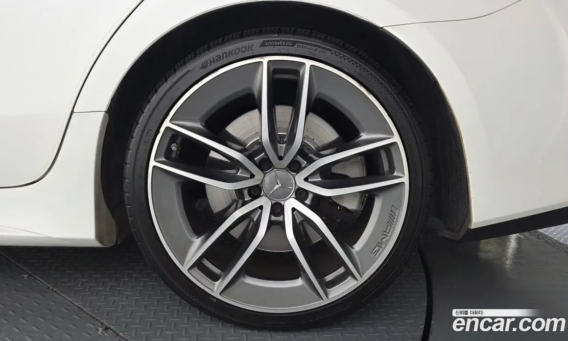 Mercedes-Benz CLS-Class 2019 3.0 гидро, фото 5 Mercedes-Benz CLS-Class 2019 3.0 гидро, фото 5