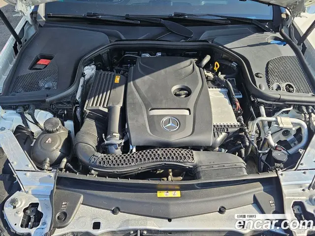 Mercedes-Benz E-Class 2020 2.0 гидро, миниатюра 6 Mercedes-Benz E-Class 2020 2.0 гидро, миниатюра 6