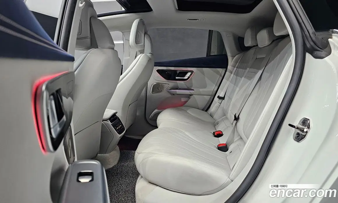 Mercedes-Benz EQE 2023 0.3 гидро, фото 18