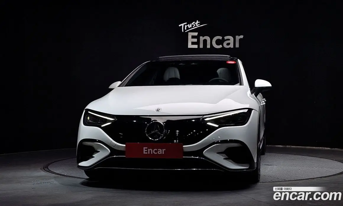 Mercedes-Benz EQE 2023 0.3 гидро, фото 3