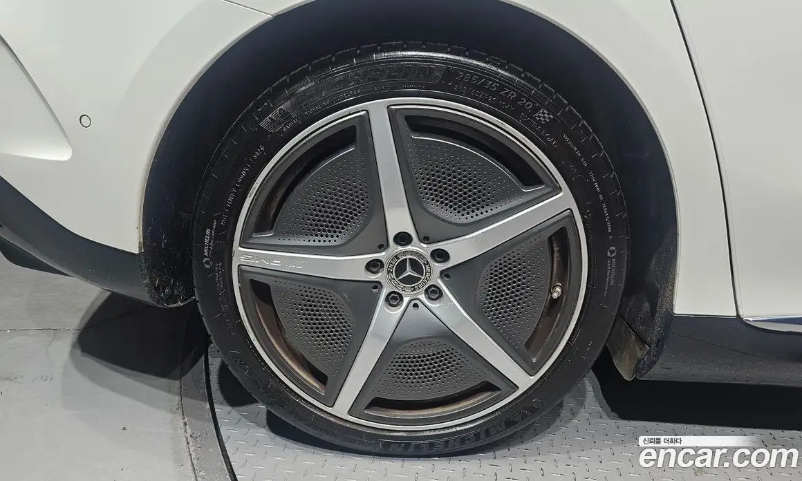 Mercedes-Benz EQE 2023 0.3 гидро, фото 5