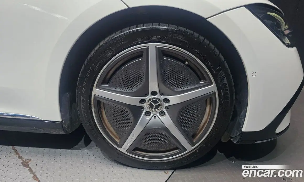 Mercedes-Benz EQE 2023 0.3 гидро, фото 7