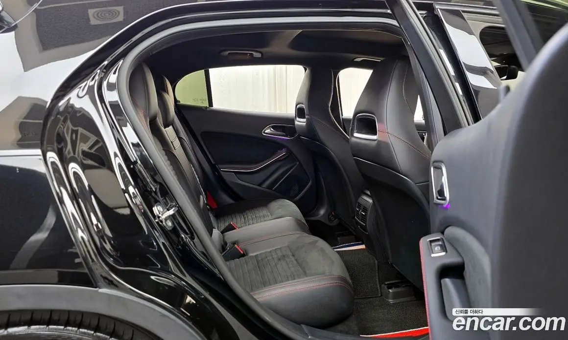 Mercedes-Benz GLA-Class 2019 2.0 гидро, фото 17
