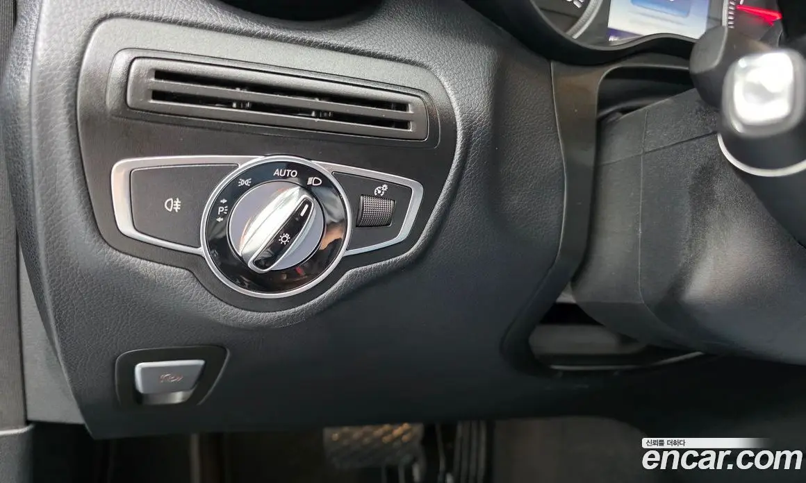 Mercedes-Benz GLC-Class 2016 2.1 гидро, фото 25 Mercedes-Benz GLC-Class 2016 2.1 гидро, фото 25