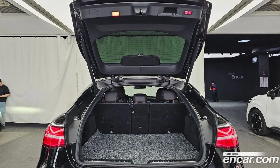 Mercedes-Benz GLC-Class 2017 3.0 гидро, фото 26 Mercedes-Benz GLC-Class 2017 3.0 гидро, фото 26