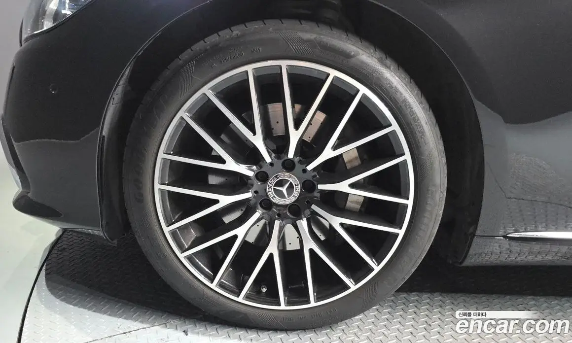Mercedes-Benz S-Class 2022 4.0 гидро, фото 5