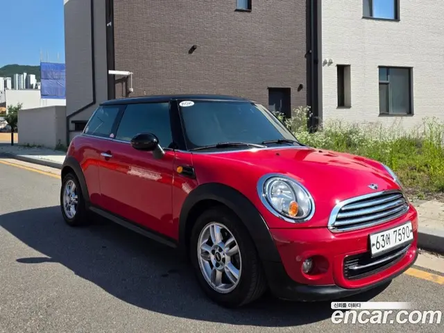 Mini Cooper 2012 1.6 автомат (гидро), миниатюра 3