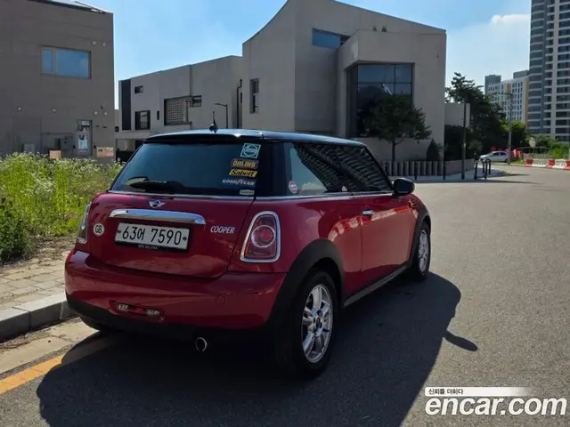 Mini Cooper 2012 1.6 автомат (гидро), миниатюра 10
