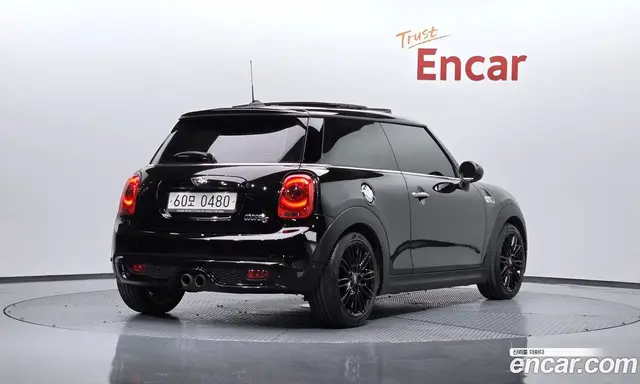 Mini Cooper, 2016, 144 270 км