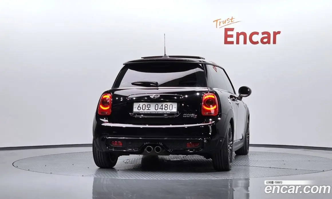 Mini Cooper 2016 2.0 автомат (гидро), фото 3