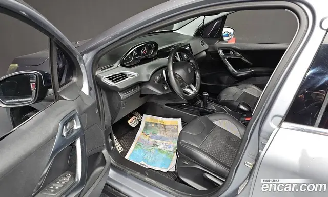 Peugeot 2008 2015 1.6 автомат (гидро), миниатюра 10