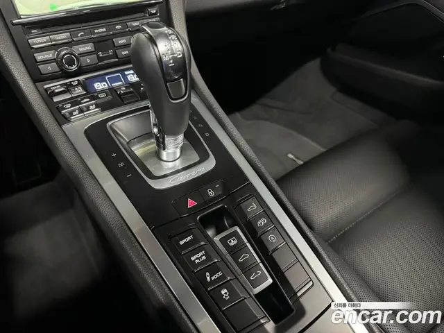 Porsche 911 2016 3.0 автомат (гидро), миниатюра 11