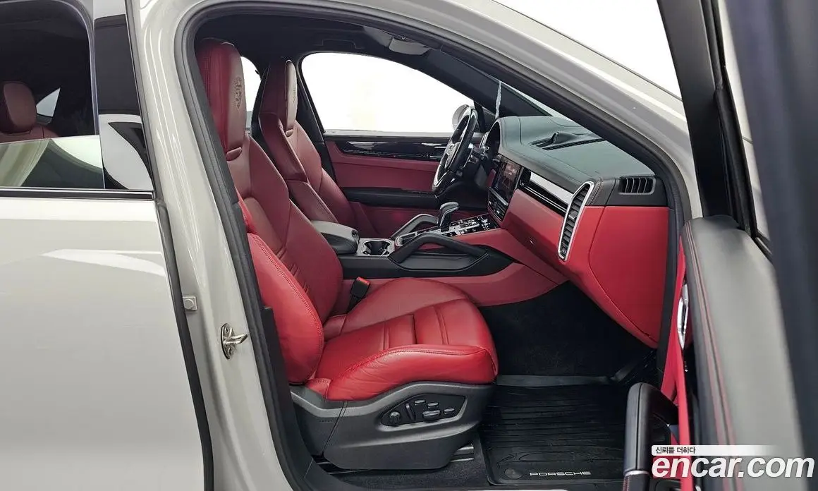 Porsche Cayenne 2022 3.0 автомат (гидро), фото 11