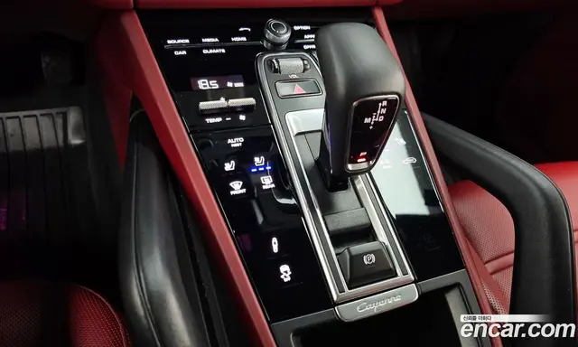 Porsche Cayenne 2022 3.0 автомат (гидро), миниатюра 9