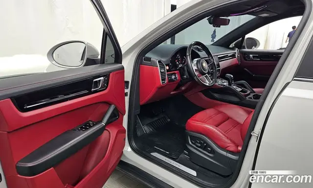 Porsche Cayenne 2022 3.0 автомат (гидро), миниатюра 10