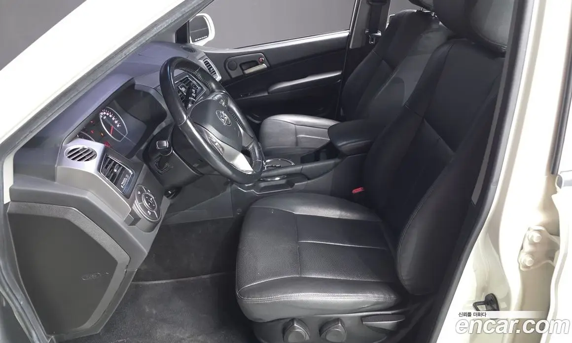 SsangYong Korando 2017 2.2 автомат (гидро), фото 25