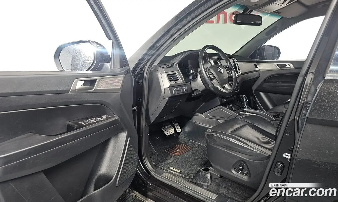 SsangYong Rexton 2018 2.2 автомат (гидро), фото 10