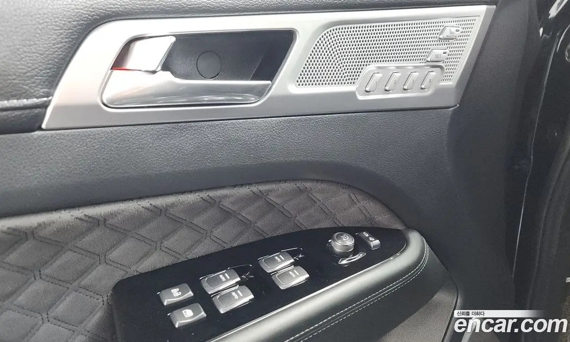SsangYong Rexton 2020 2.2 автомат (гидро), фото 17