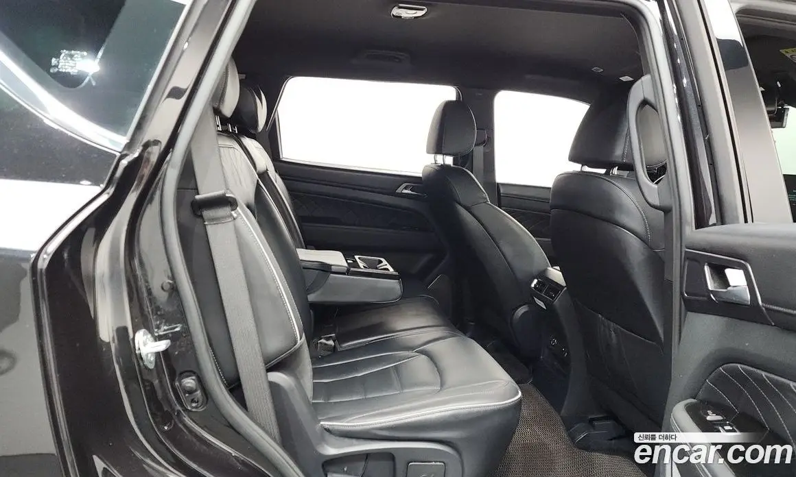 SsangYong Rexton 2023 2.2 автомат (гидро), фото 12