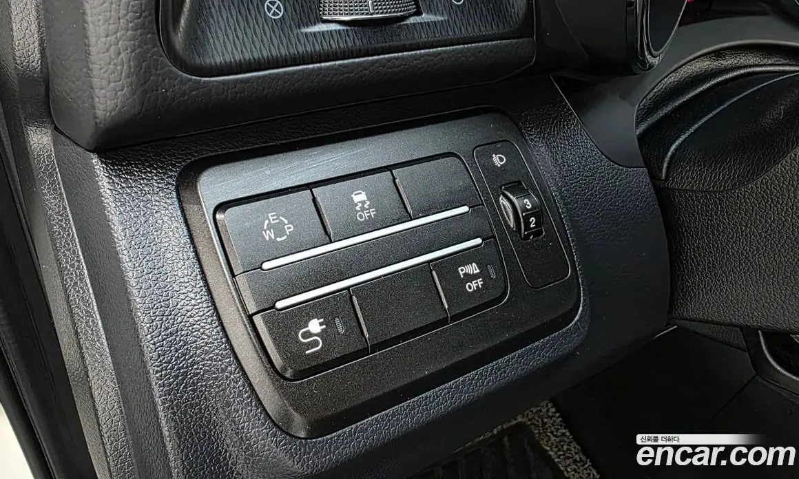 SsangYong TIBOLI 2017 1.6 автомат (гидро), фото 26