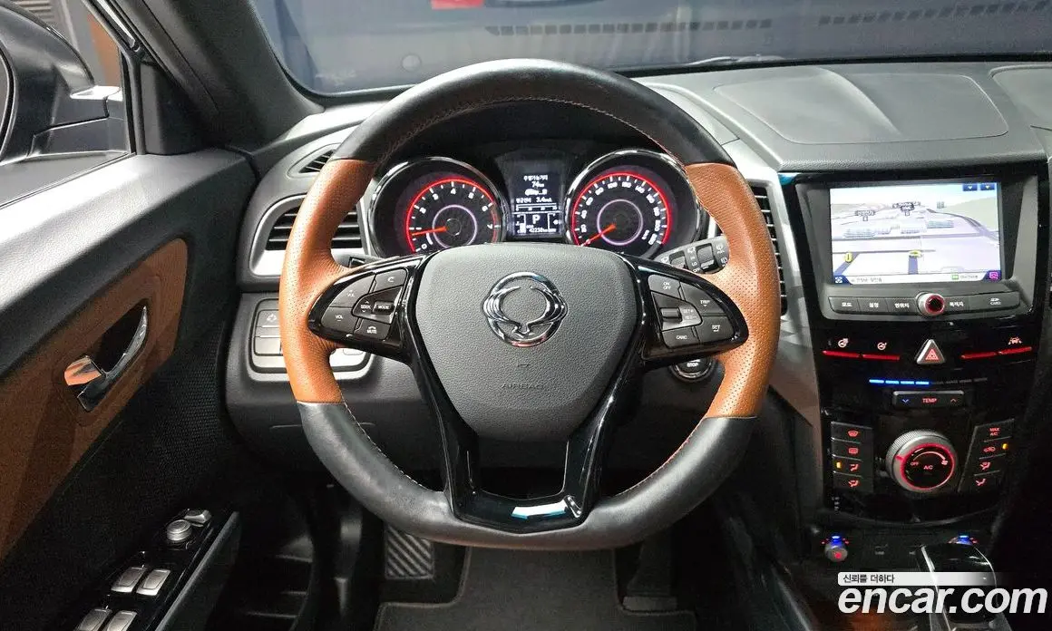 SsangYong TIBOLI 2019 1.6 автомат (гидро), фото 19