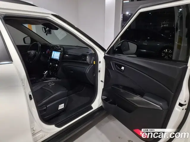 SsangYong TIBOLI 2021 1.5 автомат (гидро), миниатюра 11