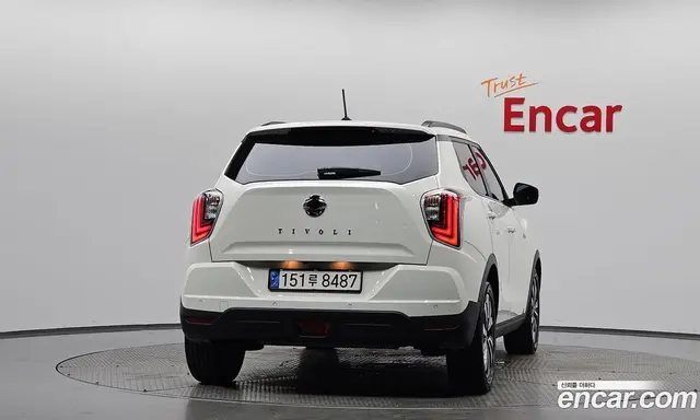 SsangYong TIBOLI 2021 1.5 автомат (гидро), миниатюра 4
