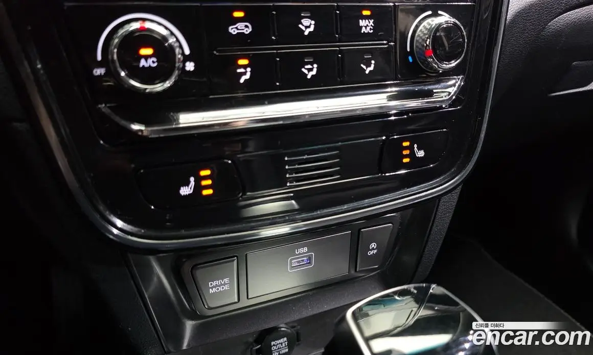 SsangYong TIBOLI 2022 1.5 автомат (гидро), фото 18