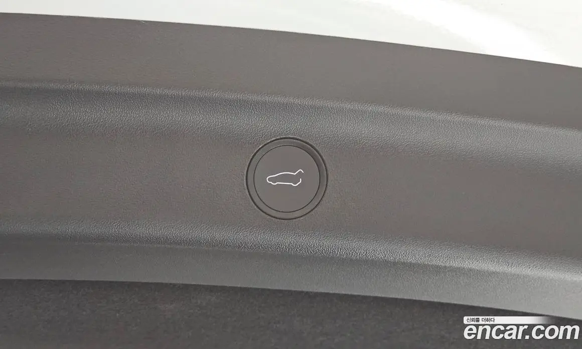 Tesla Model Y 2024 0.2 автомат (гидро), фото 23 Tesla Model Y 2024 0.2 автомат (гидро), фото 23