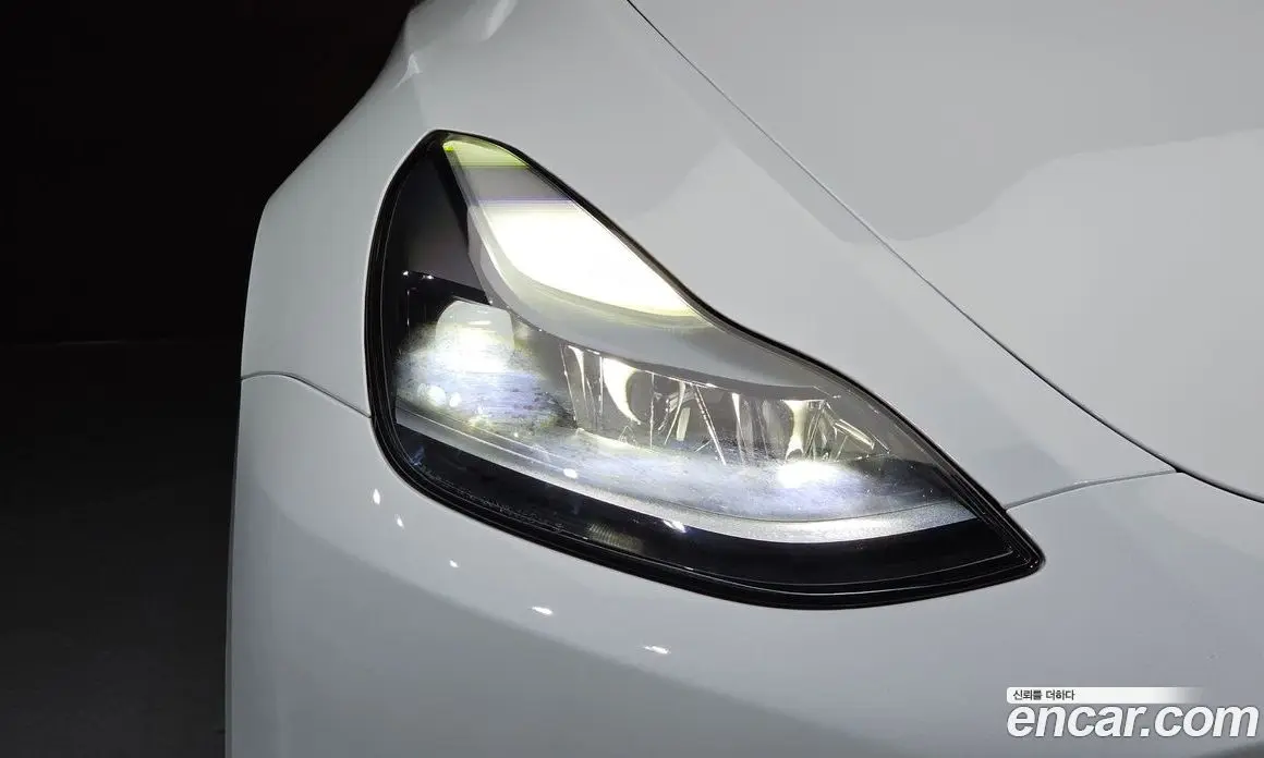 Tesla Model Y 2024 0.2 автомат (гидро), фото 8 Tesla Model Y 2024 0.2 автомат (гидро), фото 8
