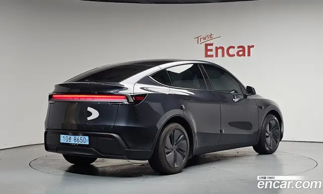 Tesla Model Y 2025 0.2 автомат (гидро), миниатюра 1 Tesla Model Y 2025 0.2 автомат (гидро), миниатюра 1