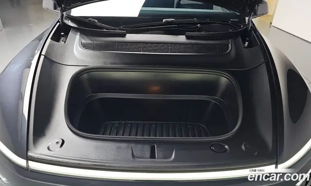 Tesla Model Y 2025 0.2 автомат (гидро), миниатюра 5 Tesla Model Y 2025 0.2 автомат (гидро), миниатюра 5