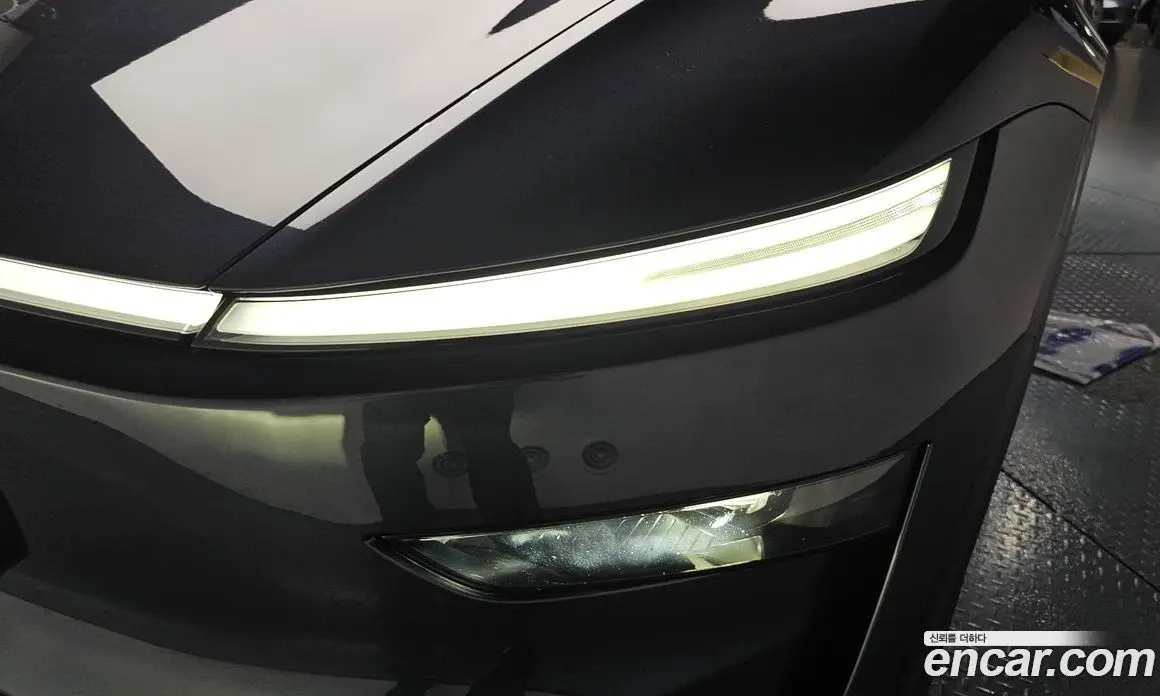 Tesla Model Y 2025 0.2 автомат (гидро), фото 7 Tesla Model Y 2025 0.2 автомат (гидро), фото 7