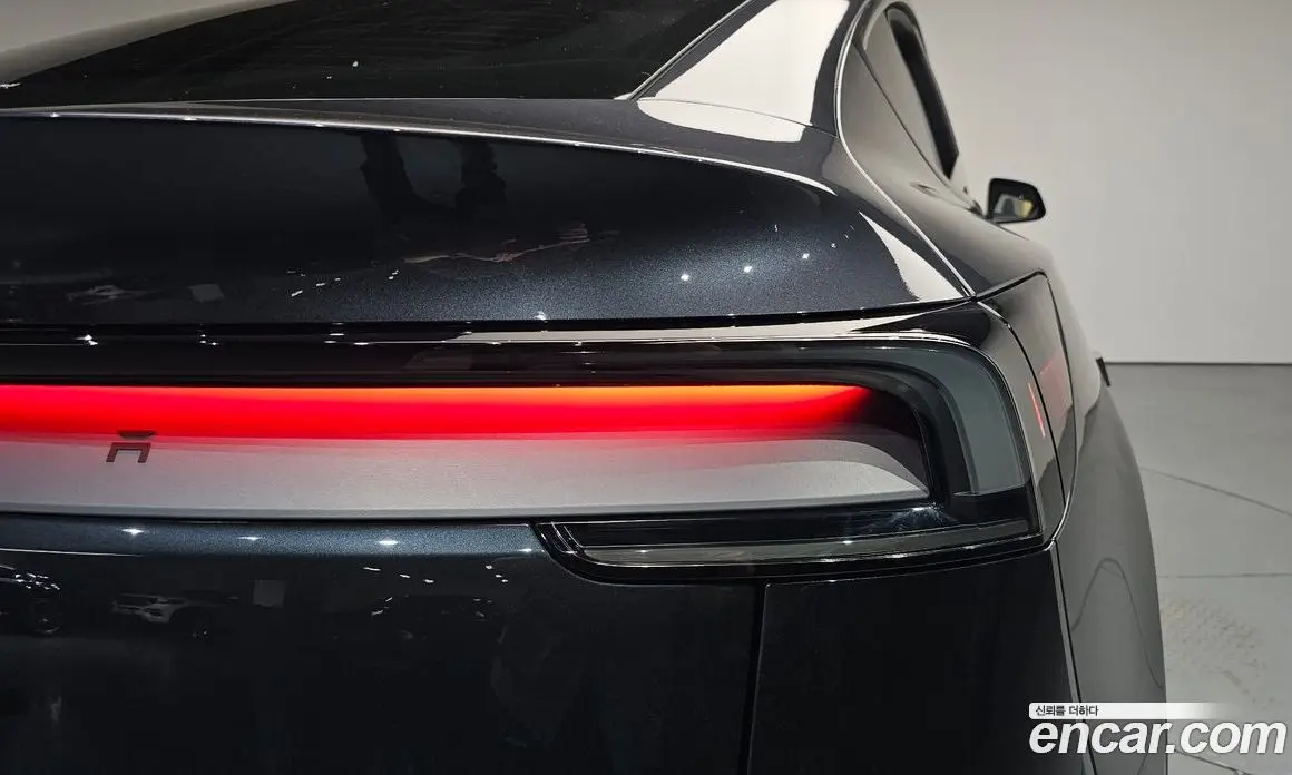 Tesla Model Y 2025 0.2 автомат (гидро), фото 8 Tesla Model Y 2025 0.2 автомат (гидро), фото 8