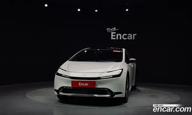 Toyota Prius 2025 2.0 автомат (гидро), миниатюра 2 Toyota Prius 2025 2.0 автомат (гидро), миниатюра 2