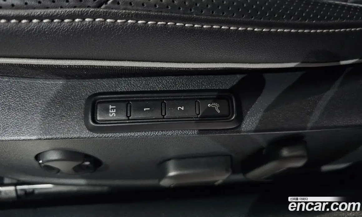 Volkswagen Arteon 2019 2.0 автомат (гидро), фото 37
