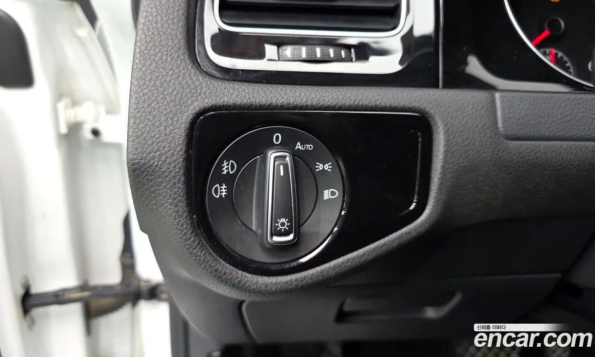 Volkswagen Golf 2015 2.0 автомат (гидро), фото 27