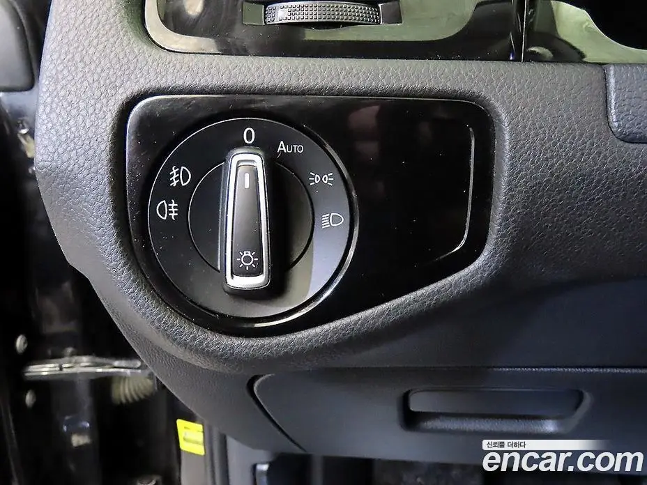 Volkswagen Golf 2015 2.0 автомат (гидро), фото 14