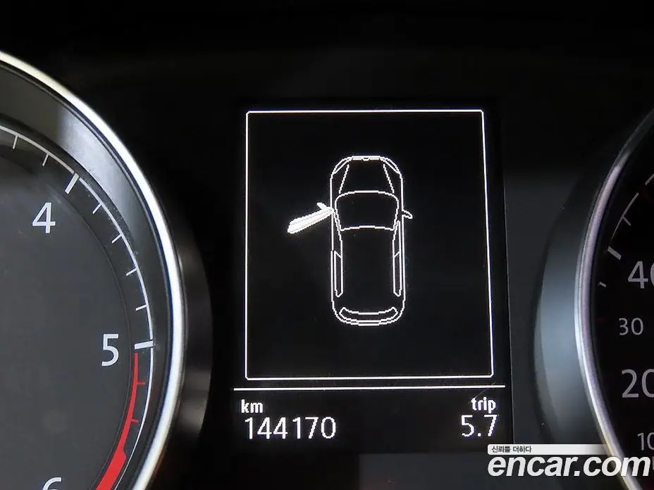Volkswagen Golf 2015 2.0 автомат (гидро), фото 9