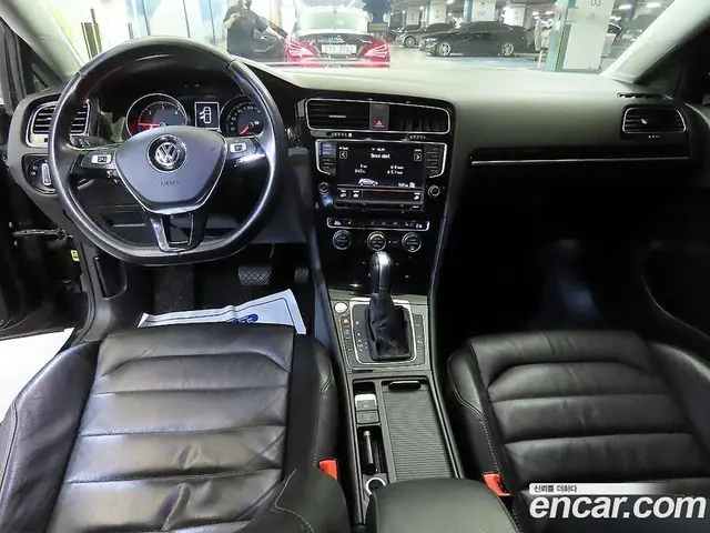Volkswagen Golf 2015 2.0 автомат (гидро), миниатюра 10