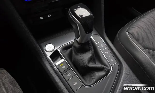 Volkswagen Tiguan 2023 2.0 автомат (гидро), миниатюра 12