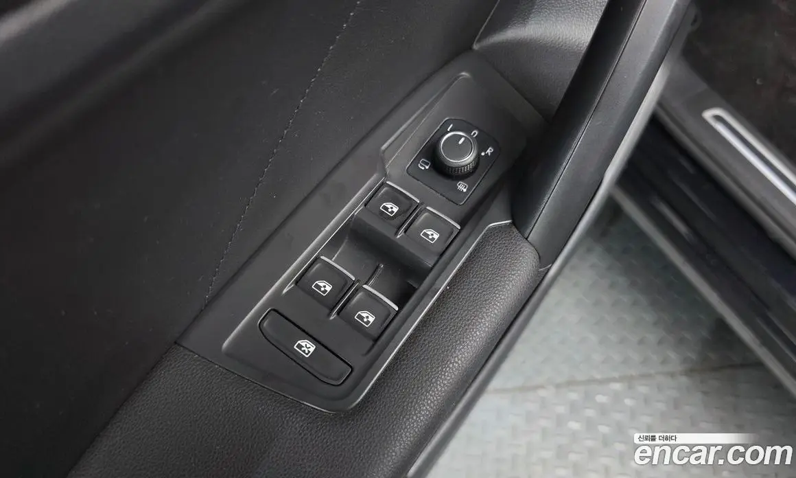 Volkswagen Tiguan 2023 2.0 автомат (гидро), фото 19