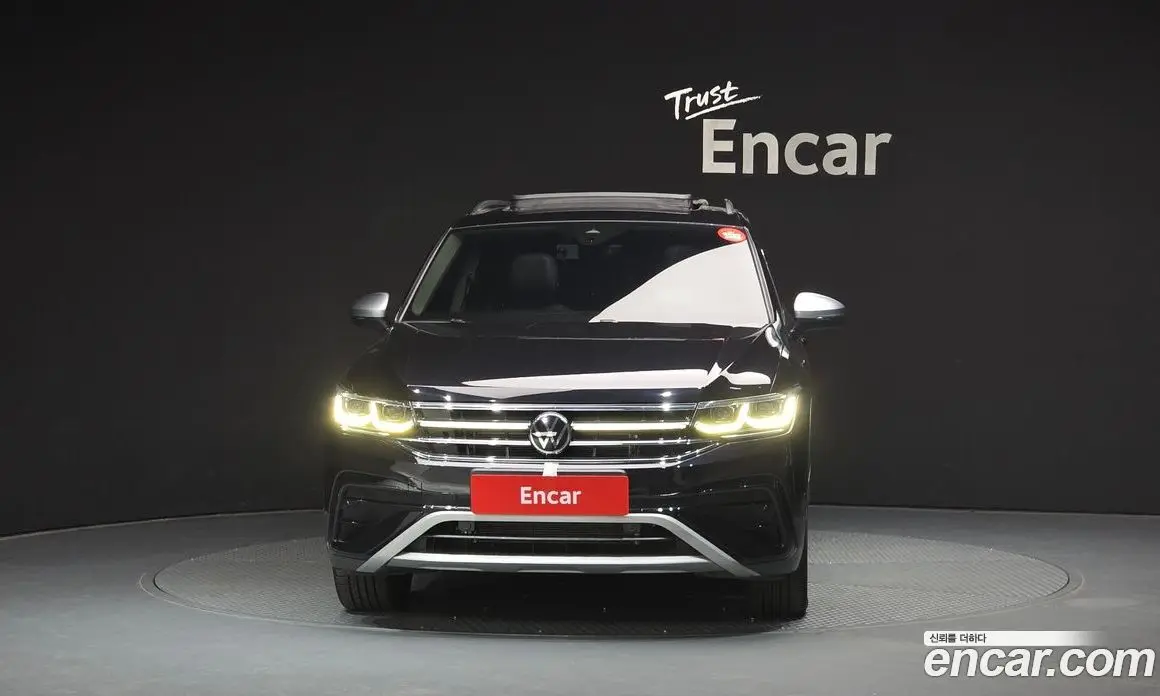 Volkswagen Tiguan 2023 2.0 автомат (гидро), фото 3
